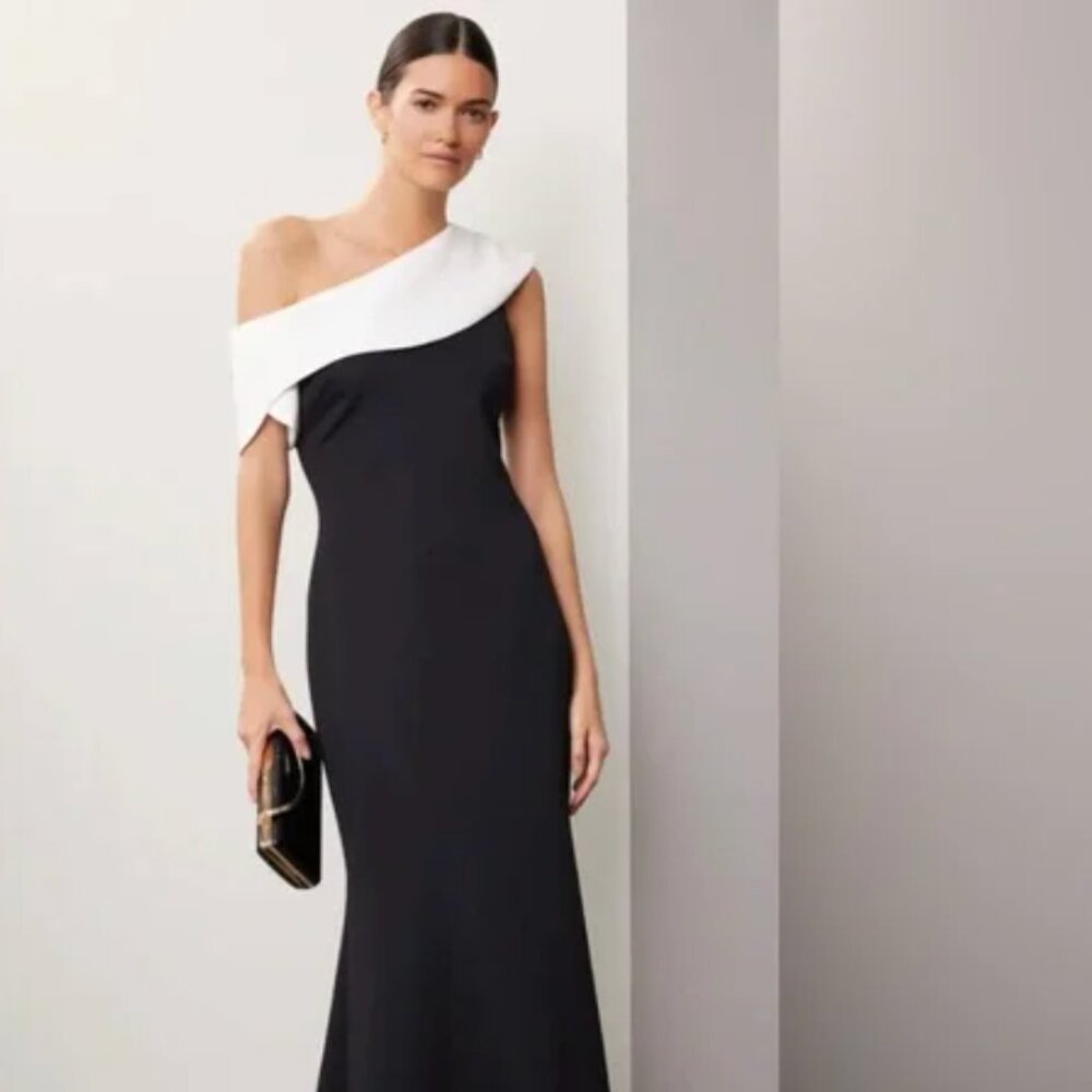 Bagdley Mischka one shoulder gown black white size 8